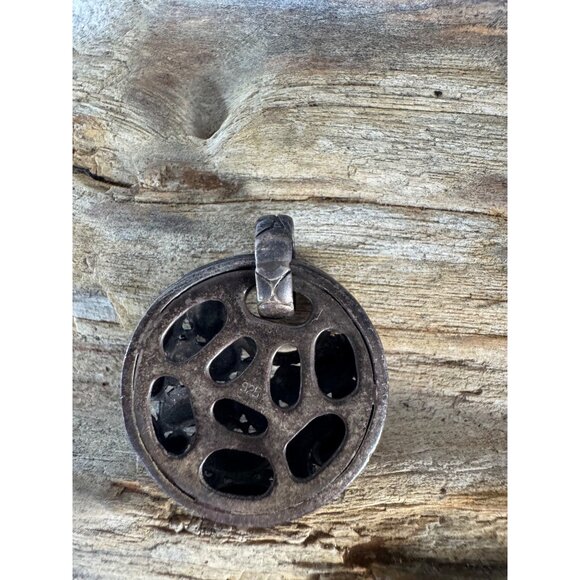 Vintage Sterling Silver Pendant With Pebble Design & 925 Stamping - Picture 4 of 7